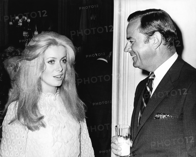 Catherine DENEUVE