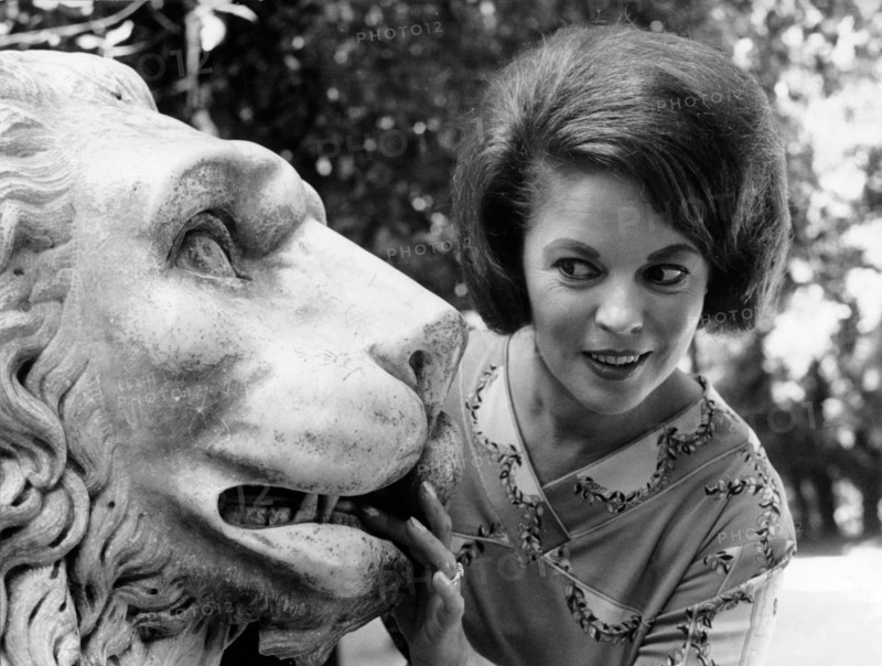 Shirley TEMPLE in Rome, 1968
