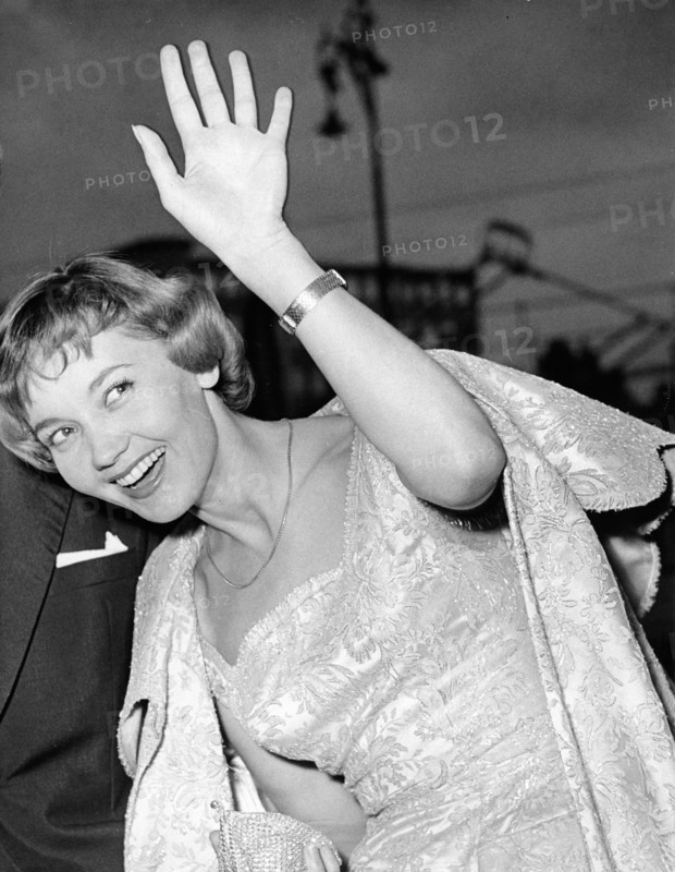 Berlinale 1957. Lilo POWDER