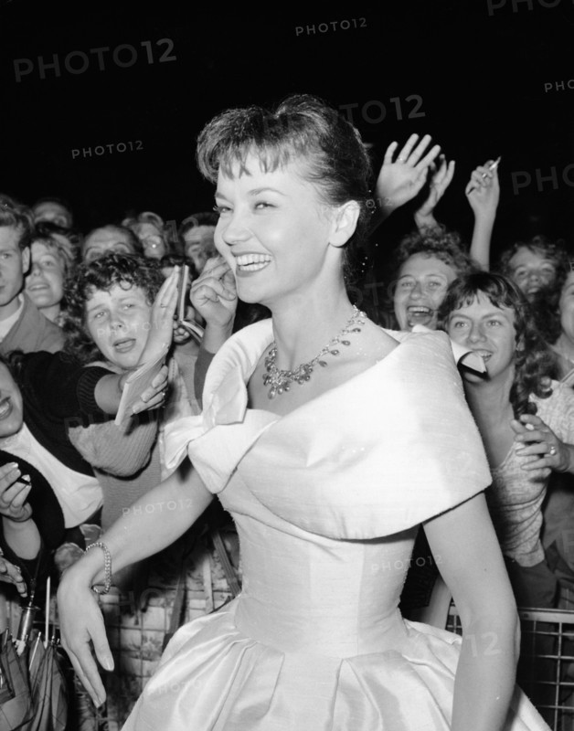 Lilo PULVER at the Berlin Film Ball in 1958