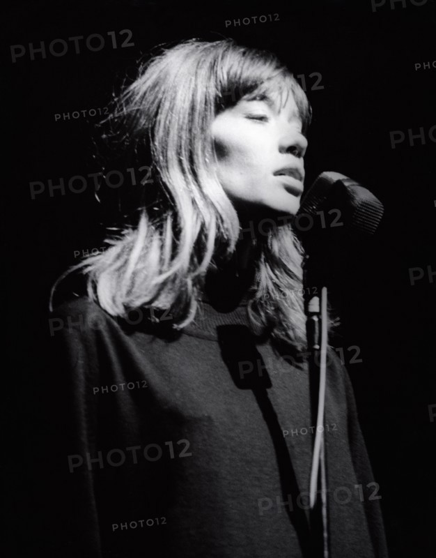 Francoise HARDY in "Olympia" 1963