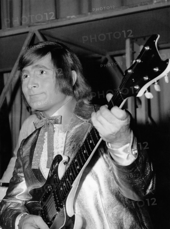 Freddy QUINN as Beatle