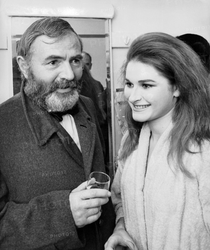 James MASON together with daughter Portland Mason SCHUYLER, London 1967