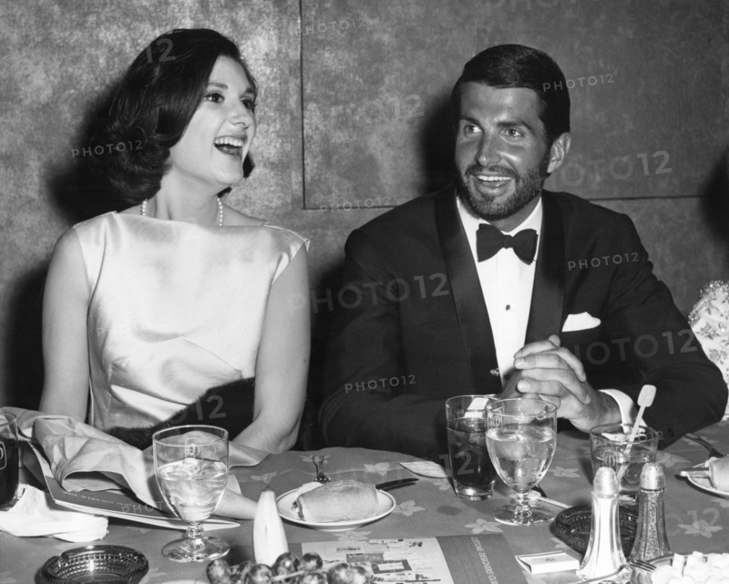 Lynda Bird JOHNSON and George HAMILTON at a ball, Los Angeles 1966