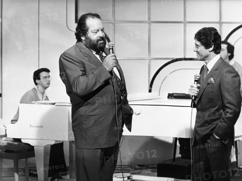 Bud SPENCER and Sacha DISTEL, on stage