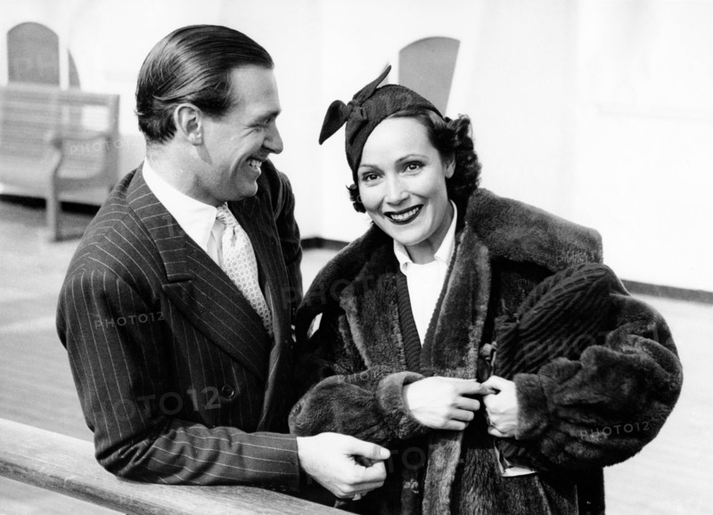 Douglas FAIRBANKS Jr. and Dolores DEL RIO, Southampton 1936