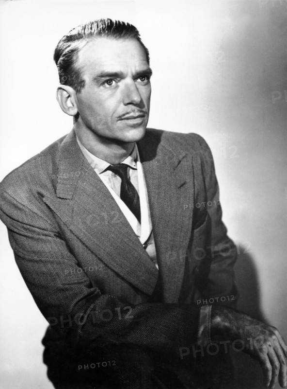 Douglas FAIRBANKS Jr., portrait