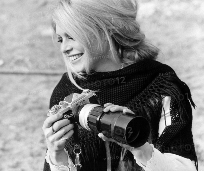 Brigitte BRDOT with camera, 1974