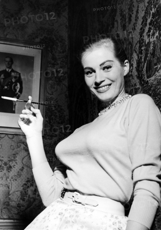 Anita EKBERG, at press conference in 1955
