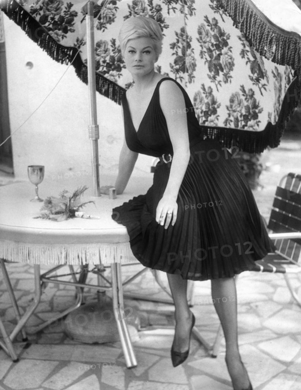 Anita EKBERG in her villa in 1961