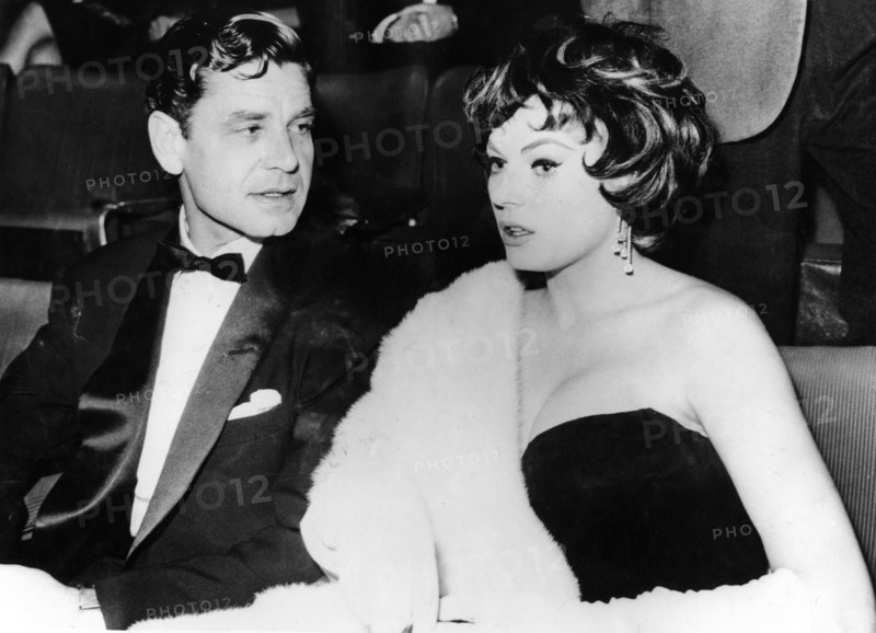 Anita EKBERG and Anthony STEEL