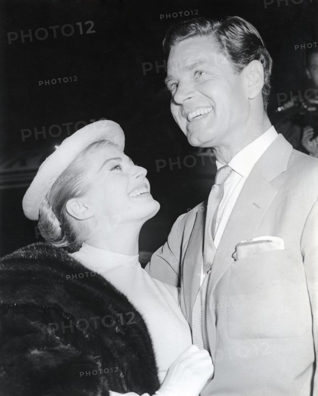 Anita EKBERG and Anthony STEEL, 1956