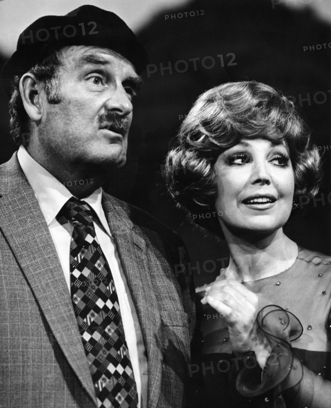 Anneliese ROTHENBERGER and Jürgen von MANGER, 1976