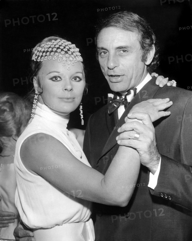 Elke SOMMER and Joe HYAMS
