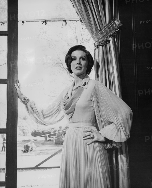 Julie ANDREWS