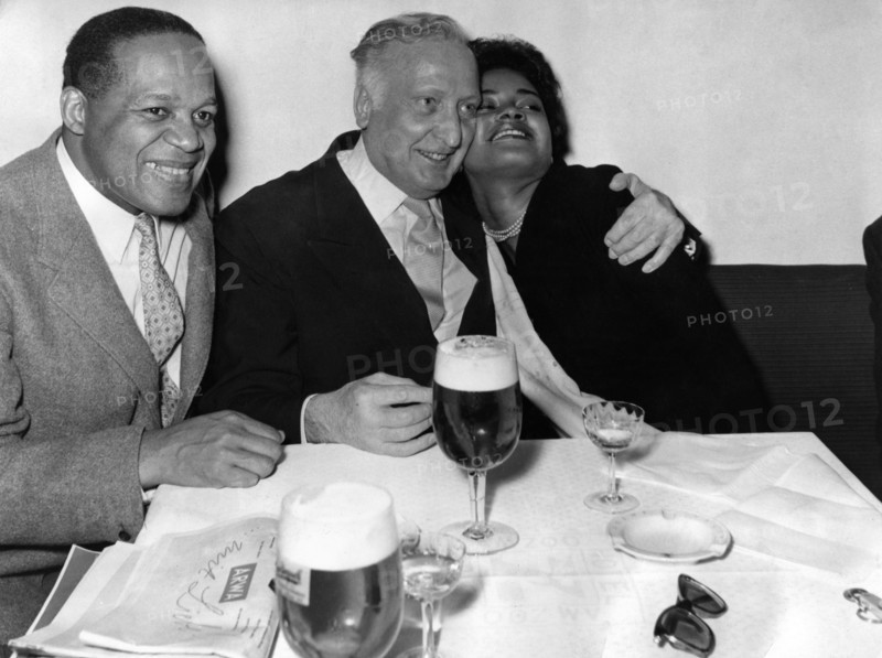 Hans ALBERS with Ethel AYLER and Leslie SCOTT