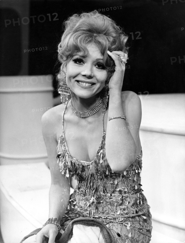 Diana RIGG in 'Jumpers', London 1972