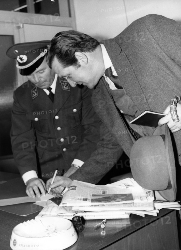 Patrick MACNEE, Munich 1968