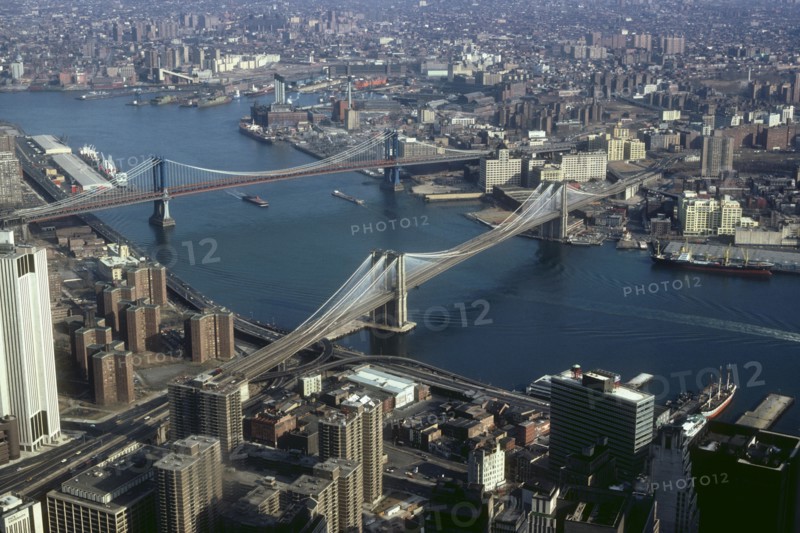 Aerial view of Manhattan Bridge and Brooklyn Bridge