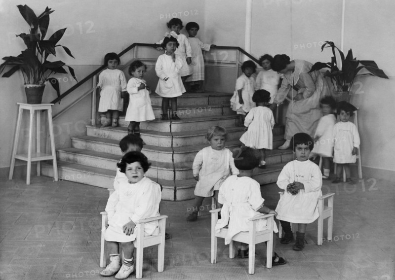 montessori kindergarten, naples 1920-30