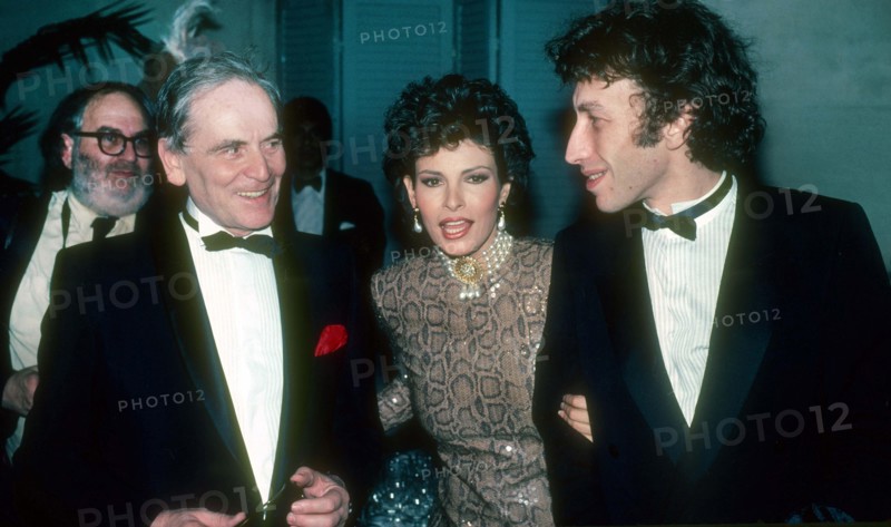 Pierre Cardin Raquel Welch & husband Andre Weinstein 1982 Photo By John Barrett/PHOTOlink.net
