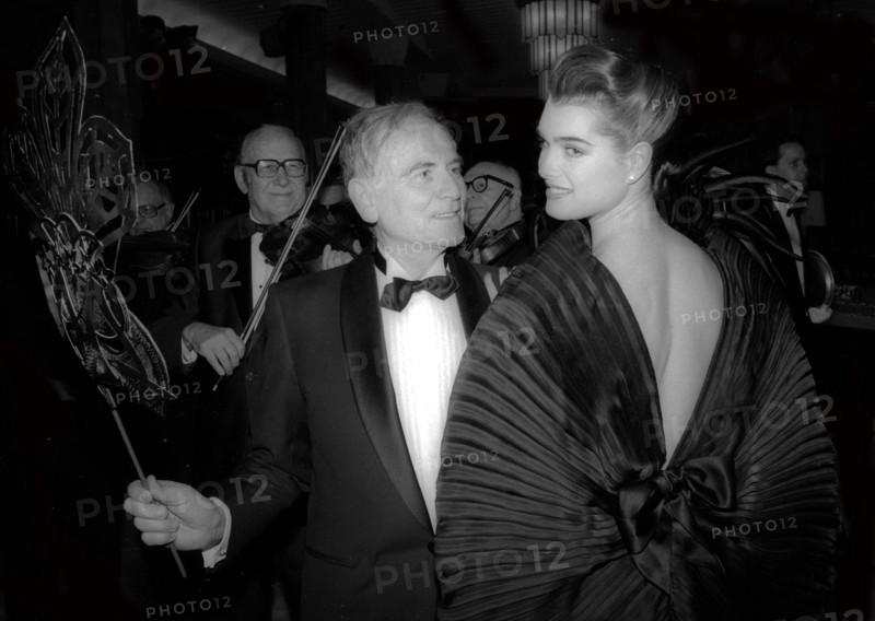 Brooke Shields Pierre Cardin 1985 Photo By Adam Scull/PHOTOlink.net