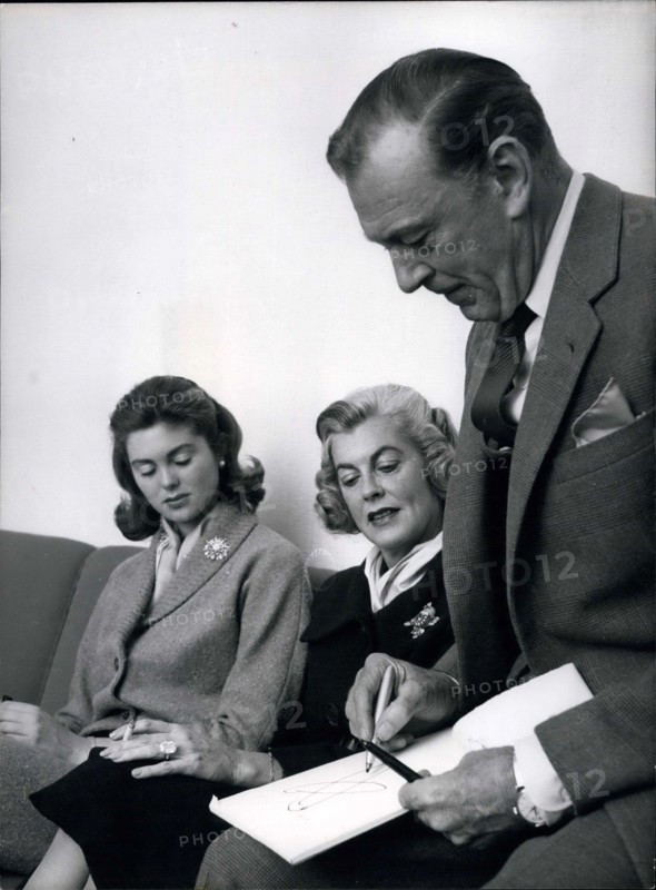 Nov. 13, 1959 - Cartoonist Gary Cooper, Wife And Daughter, In Copenhagen.
