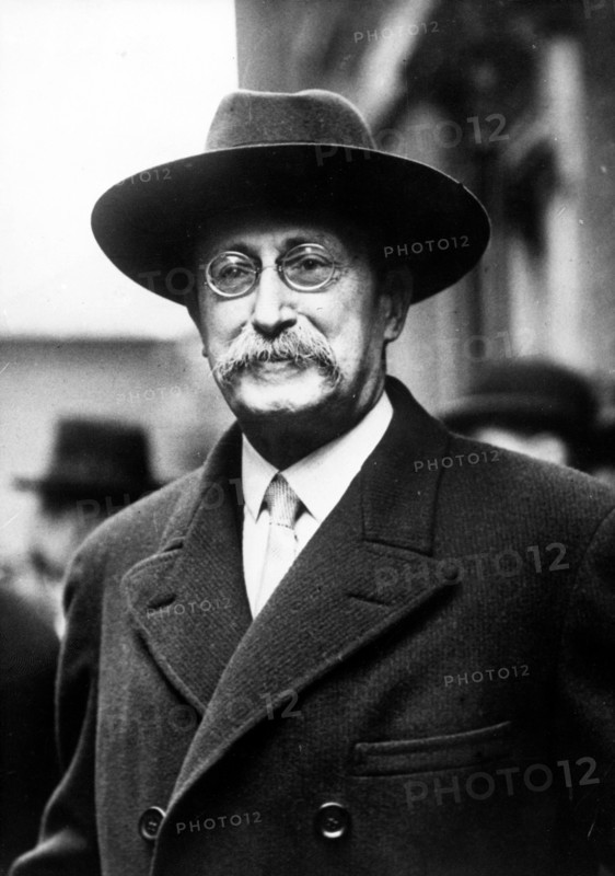 LEON BLUM