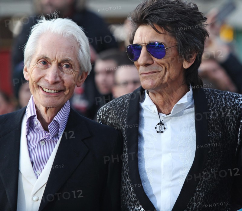 London, UK. 4th April, 2016. Charlie Watts and Ronnie Wood of the Rolling Stones at Exhibitionism Opening Night Gala at Saatchi Gallery in London. 4th April 2016.

 Credit:  Landmark Media/Alamy Live News