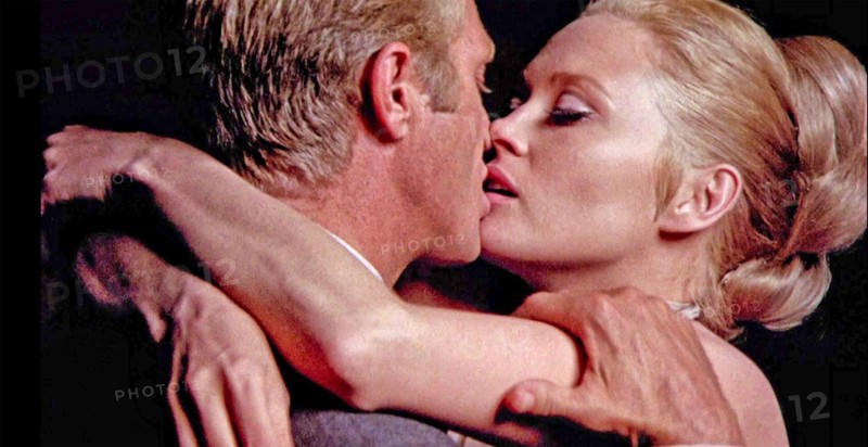 THE THOMAS CROWN AFFAIR 1968 United Artists film with Faye Dunaway and Steve McQueen