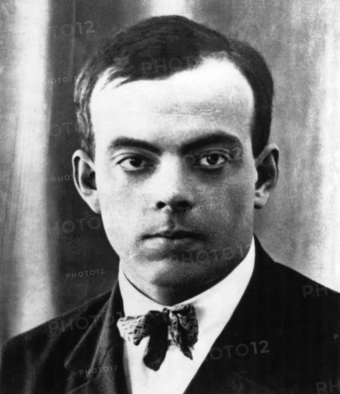 ANTOINE de SAINT EXUPERY French writer 1900 1944