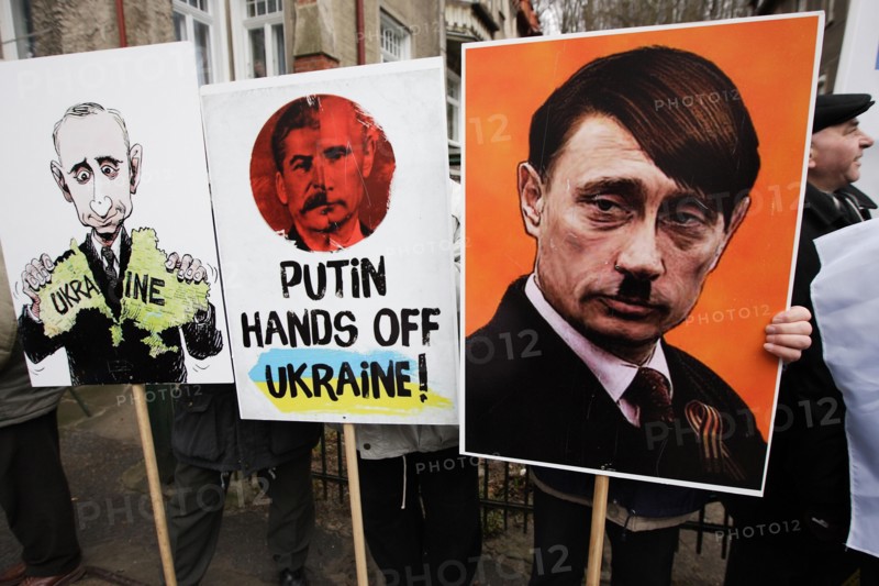 Gdansk, Poland 15th, March 2014 Anti Russian intervencion on Ukraine rally outside the Russian conslate in Gdansk. Protest organized by the Solidarity Union Credit:  Michal Fludra/Alamy Live News