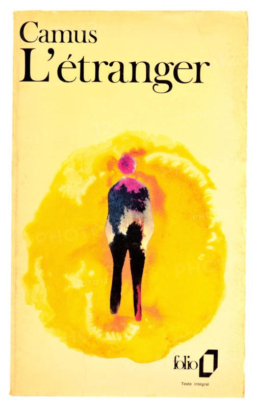 L'Etranger (Albert Camus: 1942) The Starnger / Outsider - French Edition