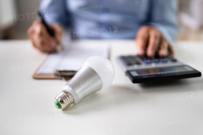 Light Bulb Finance Calculator And Saving Money