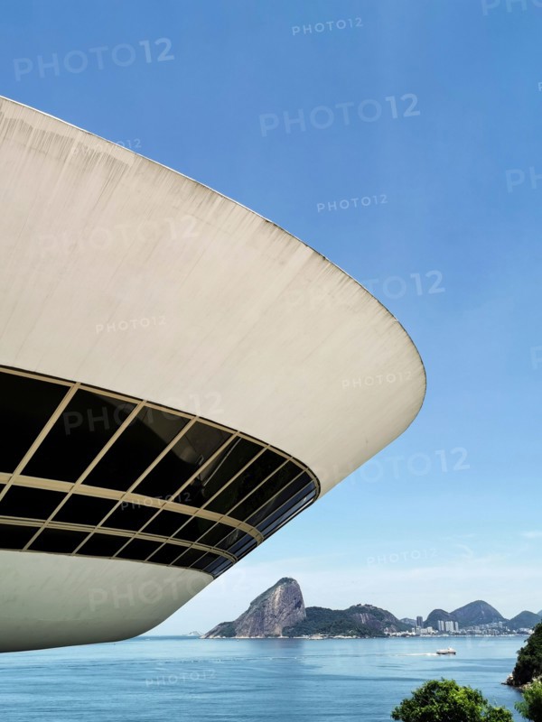 NITEROI CONTEMPORARY ART MUSEUM,RIO