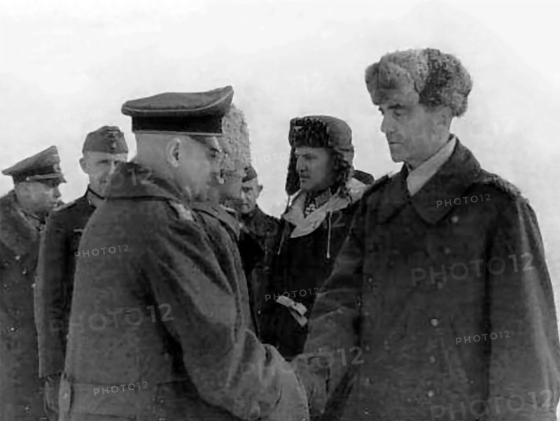 Field Marshal Paulus meets with Colonel General Heitz and other German officers, captured in Stalingrad. Photographed here are Generalleutnant Alexander Edler von Daniels (far left), Generalleutnant Hans-Heinrich Sixt von Arnim (2nd left), Generaloberst Walter Heitz (3rd left), Oberst Wilhelm Adam (2nd right) and Generalfeldmarschall Friedrich Paulus (far right) 4 February 1943
