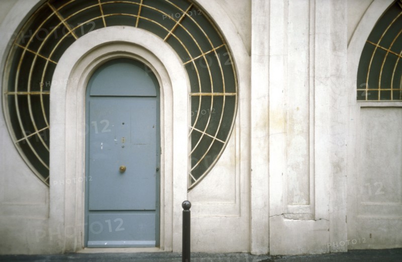 Door with Halo Window