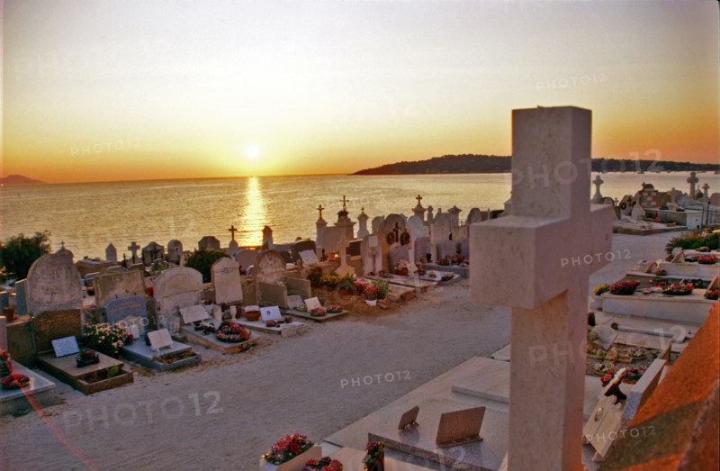 Saint Tropez Cemetery sunset