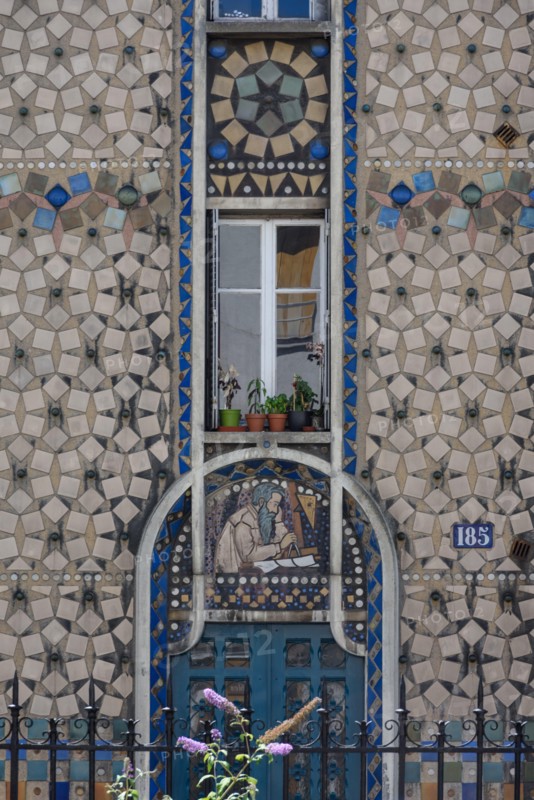Paris, Maison Deneux,185 rue Belliard