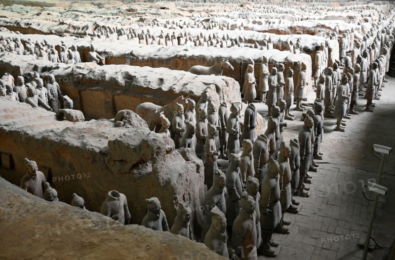 Terracotta Army, funerary sculptures buried with Emperor Qin Shi Huang in 210-209 BC, UNESCO World Heritage Site, Xian, Shaanxi, China, Asia