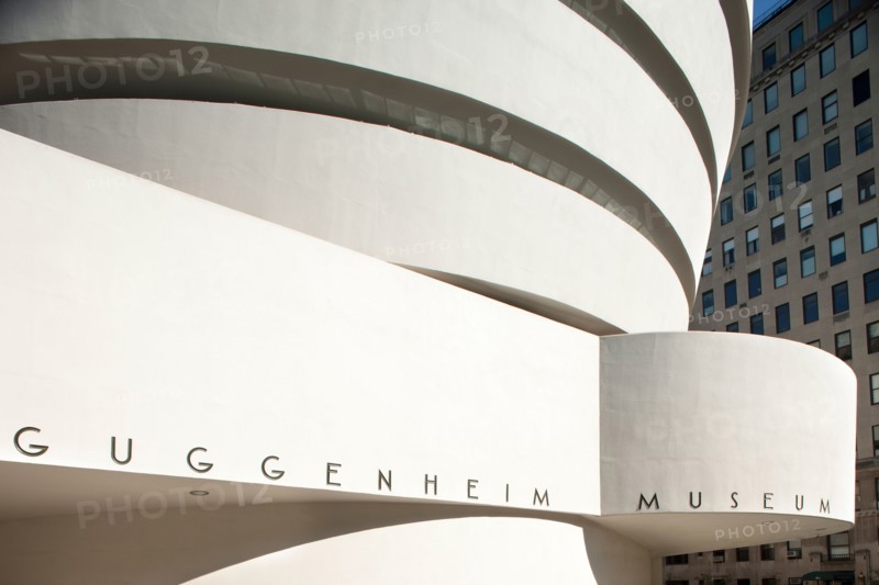 ROTUNDA SOLOMON GUGGENHEIM MUSEUM (©FRANK LLOYD WRIGHT 1959) FIFTH AVENUE MANHATTAN NEW YORK CITY USA