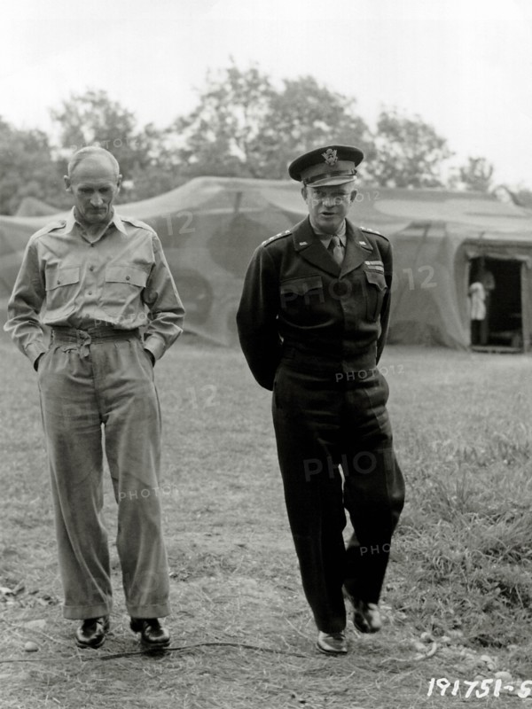 WW II historical war world war second world war operation Overlord Overlord invasion general Dwight D. Eisenhower Eisenhower fi