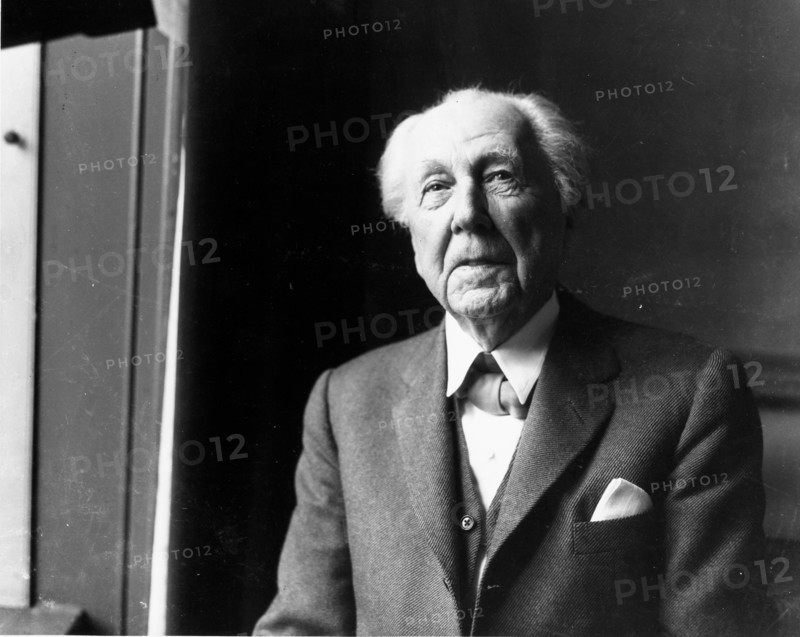 FRANK LLOYD WRIGHT