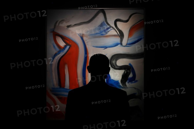 London, UK. 20th February, 2018. A man views oil and charcoal artwork "Untitled XIX" by artist Willem de Kooning at Christie's auction house in London Tuesdya February 20, 2018.  Artworks among "The collection of Peggy and David Rockefeller" will be sold at aution in New York in May.Photograph :   Credit: Luke MacGregor/Alamy Live News