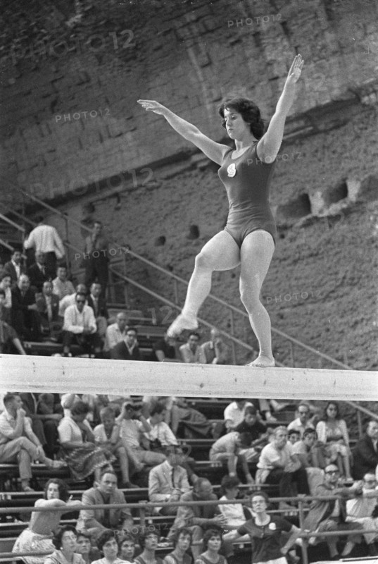 Olympic Games in Rome, M. Meiburg in action, September 11, 1960, gymnastics, The Netherlands, 20th century press agency photo, news to remember, documentary, historic photography 1945-1990, visual stories, human history of the Twentieth Century, capturing moments in time