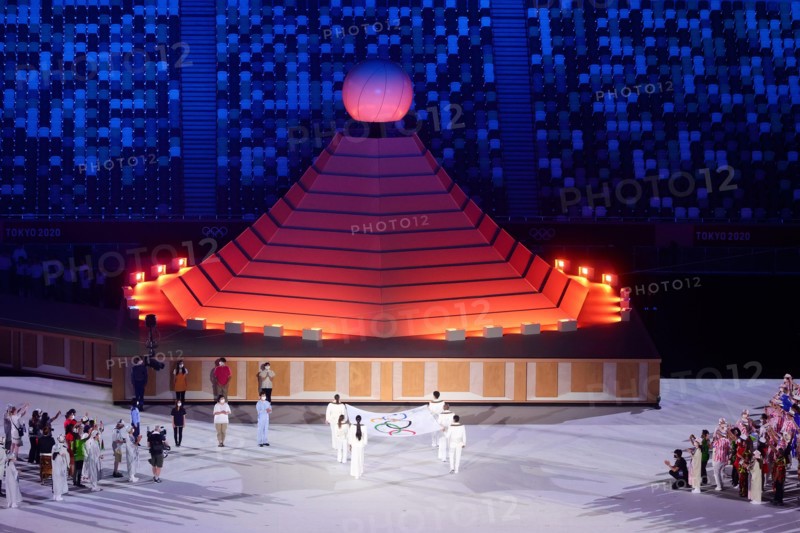 Tokyo, Japan, 23 July, 2021. The Olympic flag is carried into the stadium during the Opening Ceremony of the Tokyo 2020 Olympic Games . Credit: Pete Dovgan/Speed Media/Alamy Live News