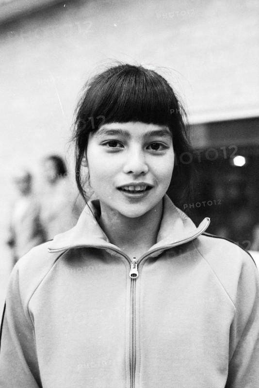 Olympic team gymnastics /Turn Demonstrations, Demonstration, Gymnastics, 30-06-1972, Whizgle News from the Past, Tailored for the Future. Explore historical narratives, Dutch The Netherlands agency image with a modern perspective, bridging the gap between yesterday's events and tomorrow's insights. A timeless journey shaping the stories that shape our future