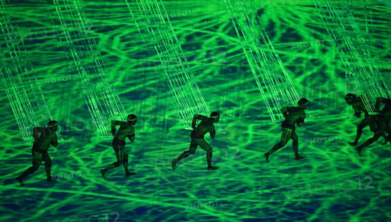 Rio. 5th Aug, 2016. Dancers perform during the opening ceremonies of the Summer Olympic Games on Friday, Aug. 5, 2016, at Maracana Stadium in Rio de Janeiro, Brazil. Credit:  Mark Reis/Colorado Springs Gazette/TNS/Alamy Live News