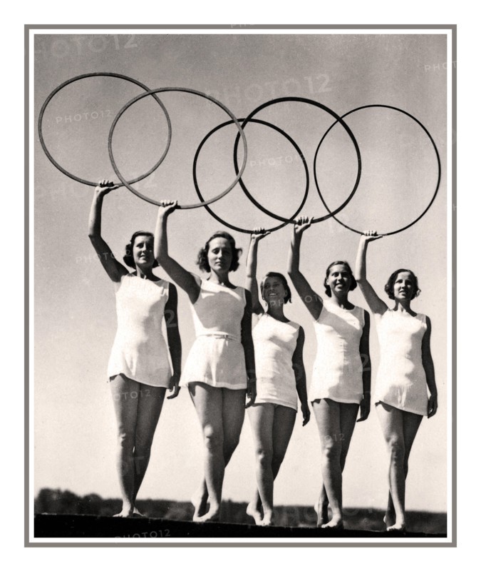 1936 Olympic Games, Berlin, Germany The Olympic Rings held aloft by five young sportswomen 1936 SUMMER OLYMPICS, BERLIN,  photo card showing blond aryan dancers with the Olympic rings, BERLIN Olympic Stadium  AUGUST 13th 1936 Germany