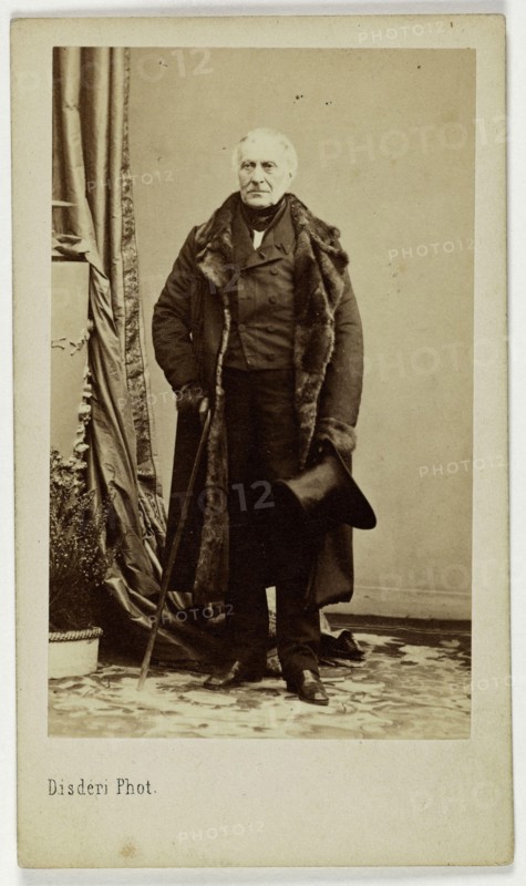 Portrait of François Guizot (1784-1874), writer, statesman Portrait de François Guizot, (1784-1874), écrivain, homme d'Etat. Carte de visite (recto).Tirage sur papier albuminé. Entre 1860-1890. Photographie de Disdéri. Paris, musée Carnavalet.